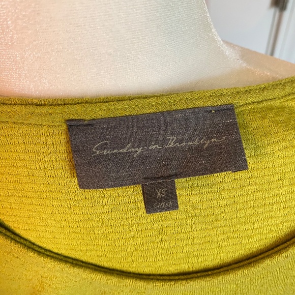 Anthropologie Sunday in Brooklyn Yellow Short Sleeve Blouse - Picture 7 of 7